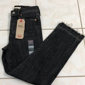 Levi's Wedgie straight leg high waisted jeans